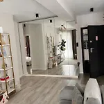Elegance Bükreş